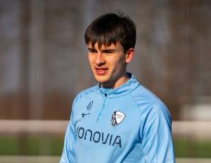 罗马诺:科隆与波鸿U19中卫达布罗夫斯基达成签约协议