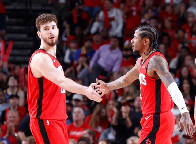 华体会官方网站-轰38分创纪录！杰伦·格林蜕变：火箭双子星无惧勇士