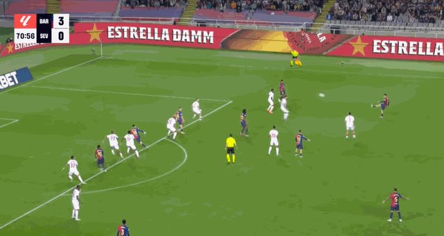 1729460761752022622.gif 华体会hth体育-【西甲】巴萨5比1塞维利亚,莱万梅开二度,加维复出