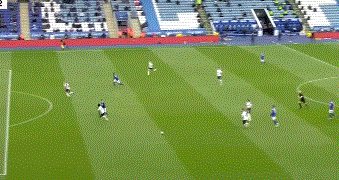 1621787082029031656.gif 华体会官网-【英超】凯恩传射 贝尔2球逆转 莱斯特2比4无缘欧冠